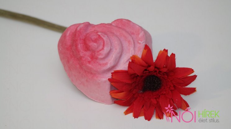 Roses All the Way szappan