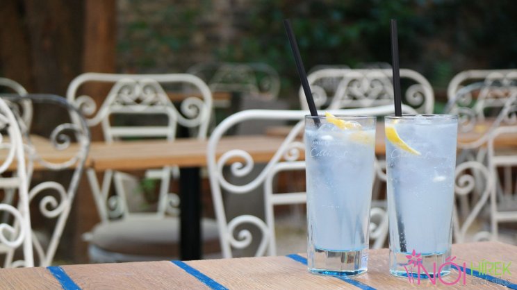 Bombay Collins koktél
