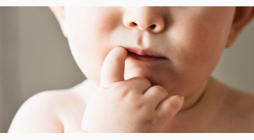 5 módszer, hogy megkönnyítsük a baba fogzását