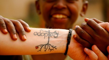 Adoptálj gyereket az otthonodból - online!