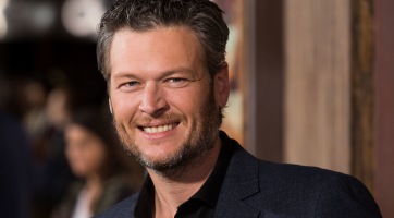 40 éves lett Blake Shelton