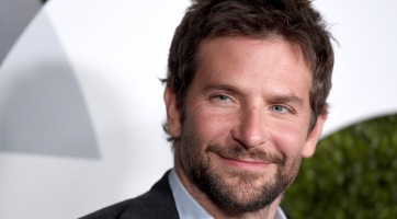 42 éves lett Bradley Cooper