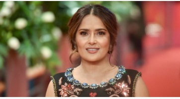 55 éves lett Salma Hayek!