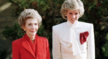 94 évesen elhunyt Nancy Reagan, az egykori first lady