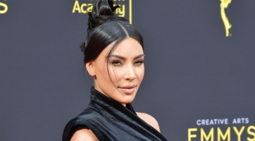 A gyermekeivel korcsolyázott Kim Kardashian