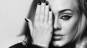 Adele kezd kifordulni önmagából?