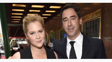 Amy Schumer gyermeket vár