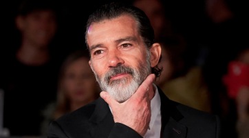 Antonio Banderas legyőzte a koronavírust