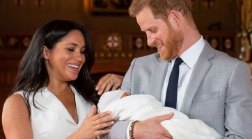 Archie herceg ajándékot kapott a Disneytől