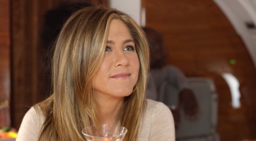 Babás pocakot villantott Jennifer Aniston?