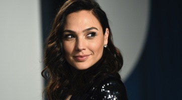 Bombahír: ismét terhes a Wonder Woman sztárja