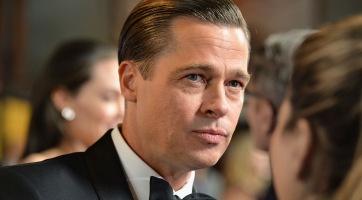 Brad Pitt felismerhetetlen lett legújabb címlapfotóin