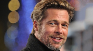 Brad Pitt is feltűnt a Glastonbury fesztiválon