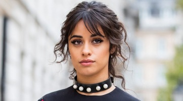 Camila Cabello lopott a Kensington-palotából