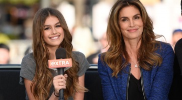 Cindy Crawford alig várja, hogy lánya szakítson