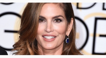Cindy Crawford végleg felhagy a modellkedéssel?