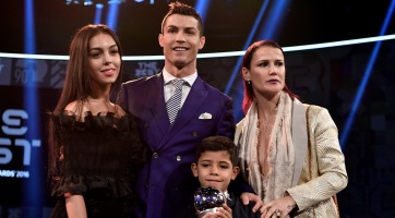 Cristiano Ronaldo hamarosan megnősül!