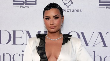 Demi Lovato szerint az UFO-k köztünk vannak