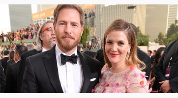 Drew Barrymore válik