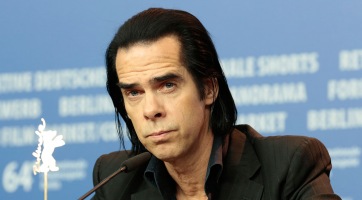 Drogot fogyasztott halála előtt Nick Cave 15 éves fia?