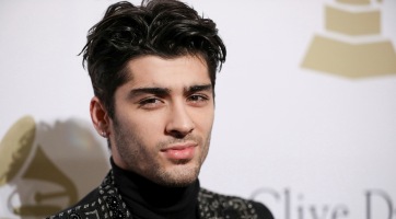 Édesapja tiszteletére tetováltatott Zayn Malik
