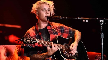 Egy rajongó feljelentést tett Justin Bieber ellen