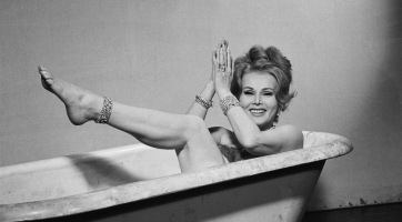 Eladó Gábor Zsazsa Palm Springs-i lakása