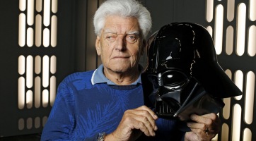 Elhunyt a Star Wars filmek Dart Vadere