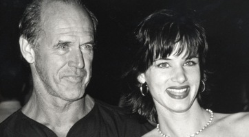 Elhunyt Geoffrey Lewis