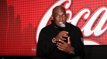 Elhunyt Tommy Ford, a Martin sztárja