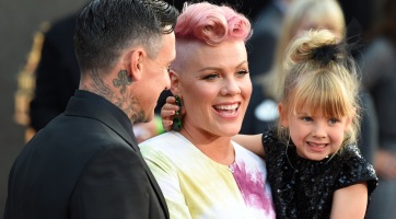 Elképesztően cuki fotót osztott meg gyermekeiről Pink