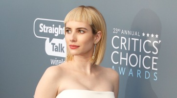 Emma Roberts megmutatta cuki kisfiát