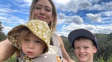 Ennyire örül az iskola végének Hilary Duff gyermeke