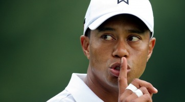 Ez már ciki: új párját is megcsalta Tiger Woods!