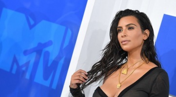 Ezt nézd mekkora lett már Kim Kardashian kisfia