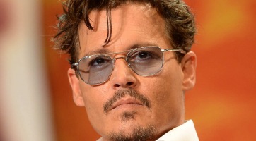 Félelmetesen lefogyott Johnny Depp