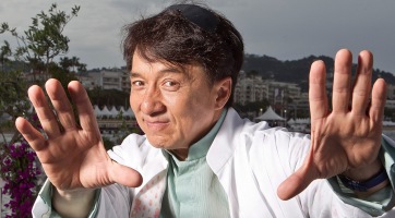 Hajléktalan lett Jackie Chan lánya