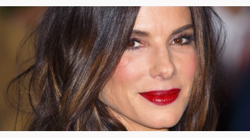 Hamarosan érkezik Sandra Bullock második gyermeke