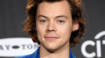 Harry Stylest is megfertőzte a bilifrizura trend