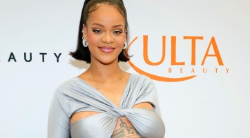 Ilyen volt Rihanna babaváró bulija!