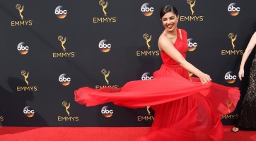 Íme az Emmy 2016 legrondább ruhái