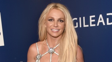 Ismert sztárok fogtak össze Britney Spears-ért