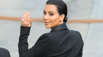 Ismét felrobbantotta az internetet Kim Kardashian