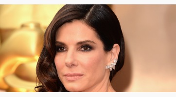Ismét összetörték Sandra Bullock szívét