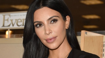 Ismét smink nélkül mutatkozott Kim Kardashian