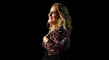 Ismét új albumon dolgozik Adele