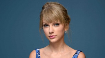 Ismét új pasijával kapták lencsevégre Taylor Swift-et