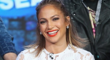 Jennifer Lopez 50 éves lett