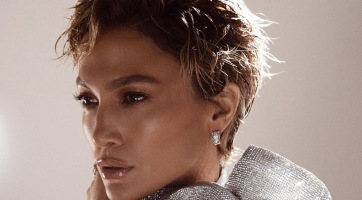Jennifer Lopez igazi bombázó az új frizurájával