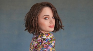 Joey King megmutatta az új frizuráját